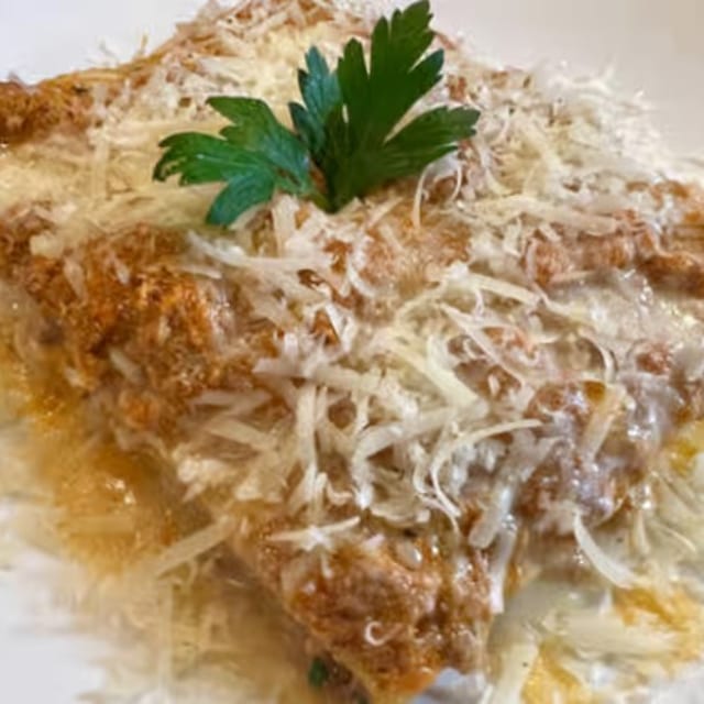 Lasagna Authentic Sontuosa Style.
